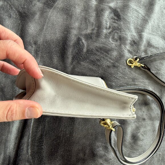 LO & SONS Waverley 2 Small in Light Grey - Picture 13 of 14